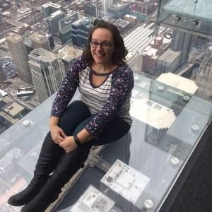 Meet your Posher, Lori